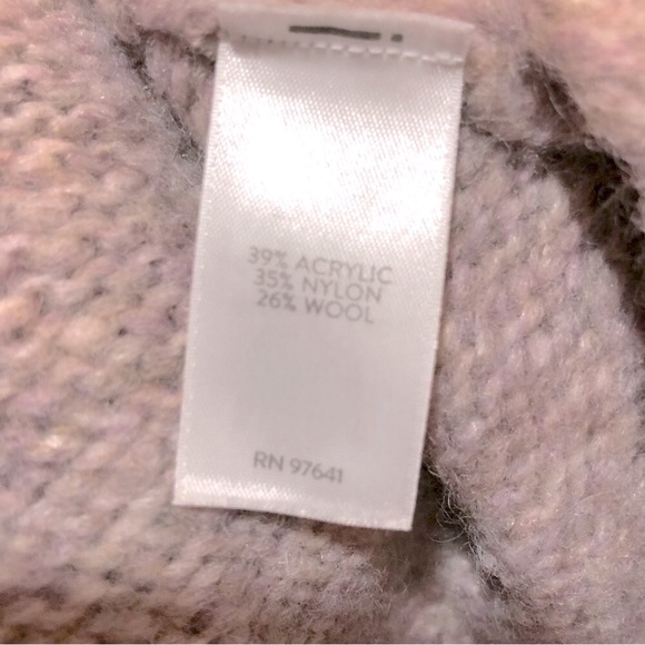 J. Jill Pink Cable Knit Sweater Size MP - Picture 8 of 10